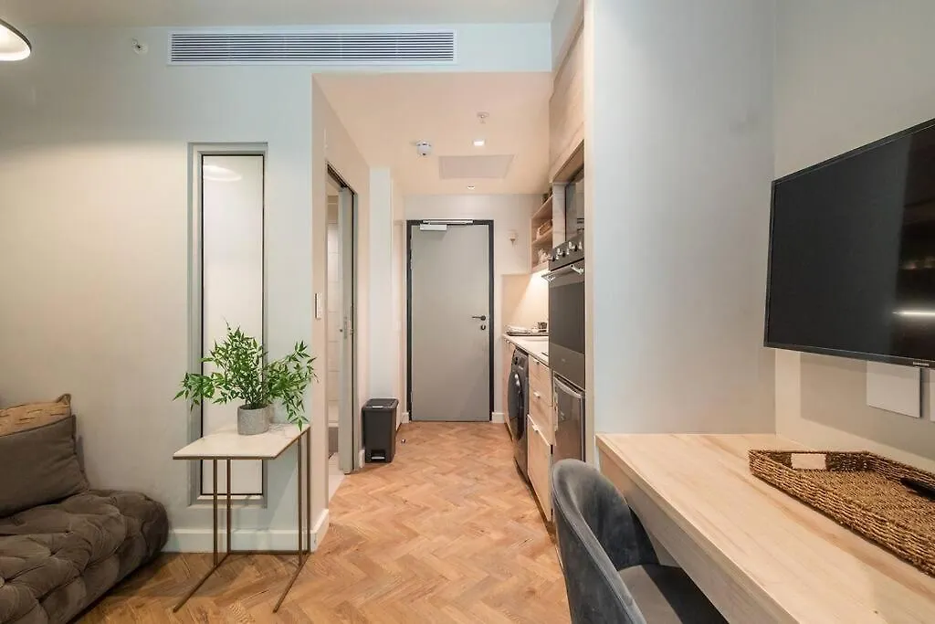 Vibrant Studio Apartment Cape Town