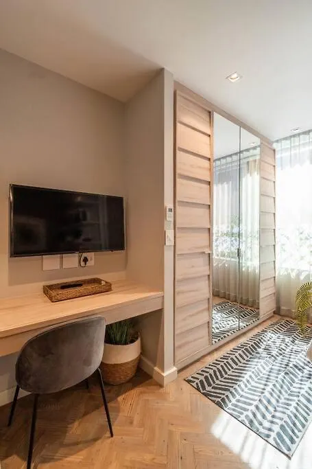 Vibrant Studio Apartment Cape Town